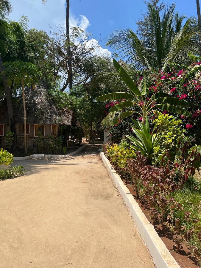 Sky&Sand Zanzibar Beach Resort Pwani Mchangani Exterior foto